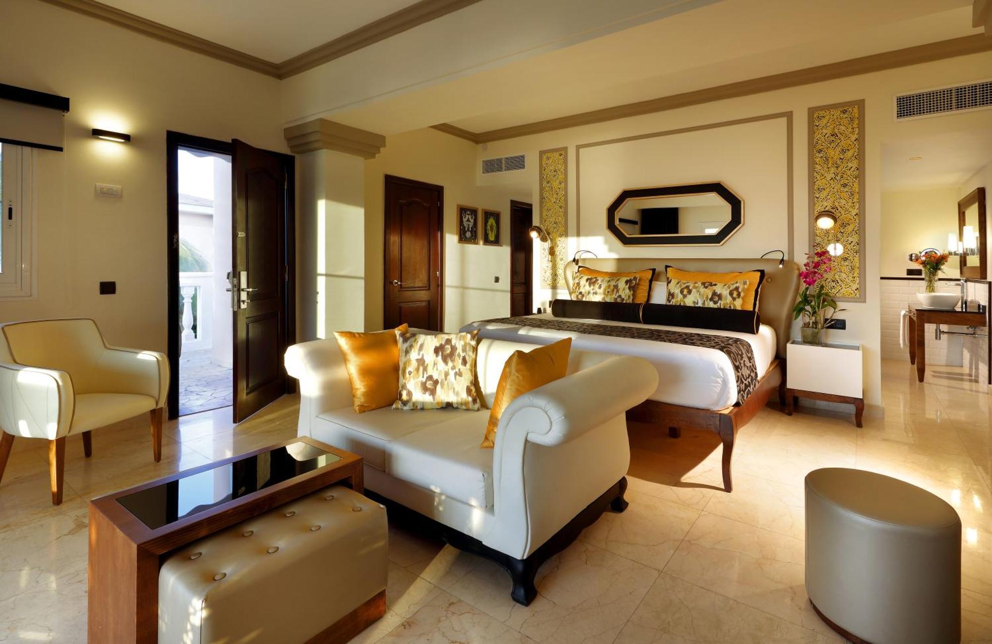 The Signature Level At Grand Palladium Lady Hamilton Resort & Spa Lucea Exterior photo