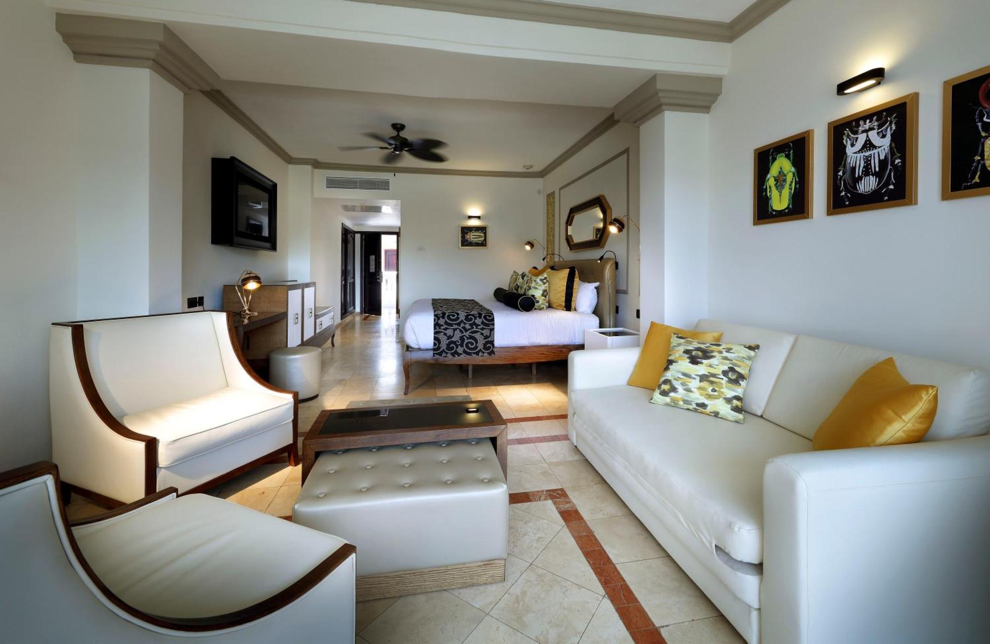 The Signature Level At Grand Palladium Lady Hamilton Resort & Spa Lucea Exterior photo